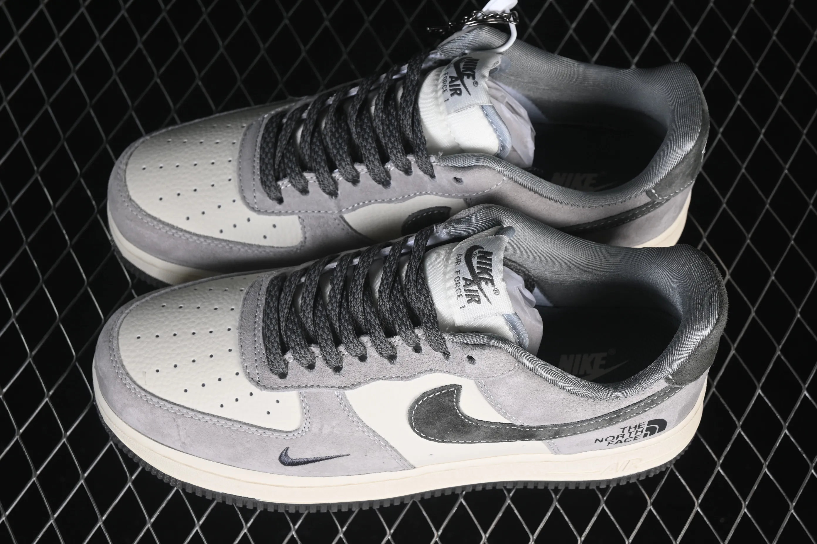 All categories Nk Air Force 1 Air Force series Nk Air Force 1 Low Air Force low-top Nike Air Force 1'07 Low North Face co-branded functional and cool Air Force 1 low-top casual sneakers KL1688-005